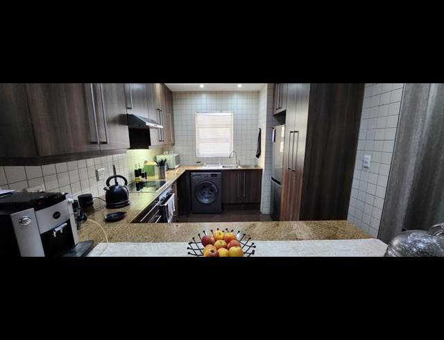 2 BEDROOM APARTMENT FOR SALE IN BEDFORD GARDENS